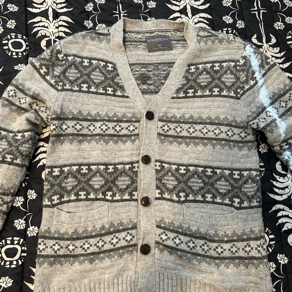 Men’s Cardigan - Picture 2 of 2